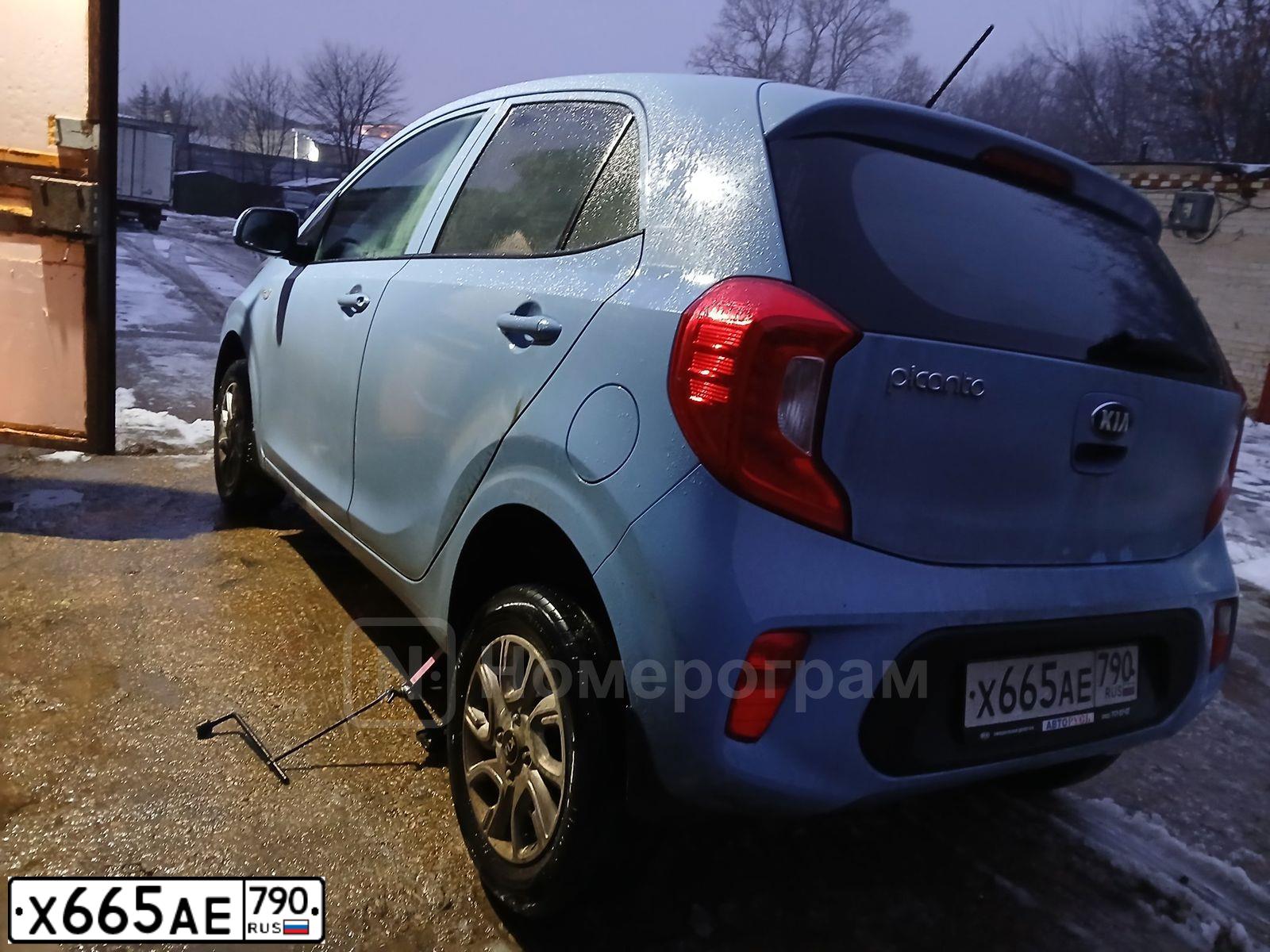Фото автомобиля KIA PICANTO / MORNING, 2020 — госномер Х665АЕ790. Цвет: ГОЛУБОЙ