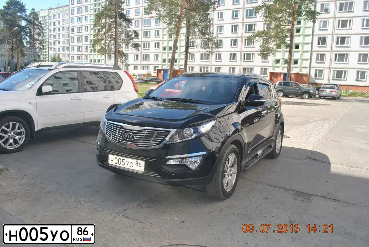 Фото автомобиля КИА SLS (SPORTAGE: SL SLS), 2012 — госномер К405ОК147. Цвет: ЧЕРНЫЙ ПЕРЛАМУТР