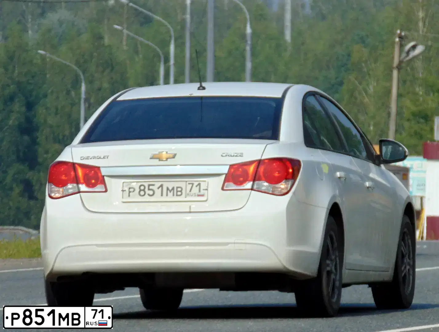 Фото автомобиля CHEVROLET CRUZE, 2014 — госномер У268ВО71. Цвет: Белый