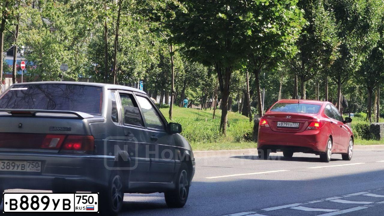 Фото автомобиля KIA CEE'D, 2018 — госномер А467ЕА790. Цвет: Серый