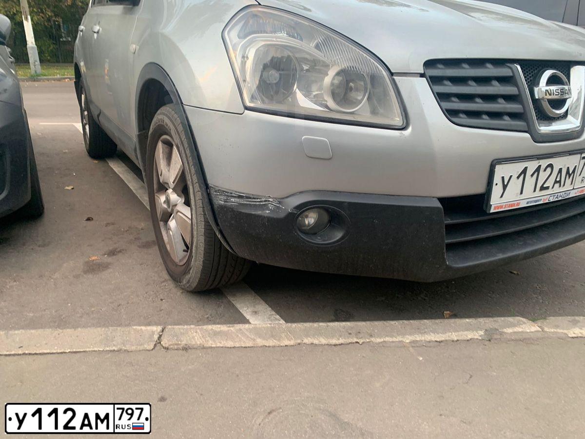 Фото автомобиля NISSAN QASHQAI, 2008 — госномер Е788МР122. Цвет: Серебристый