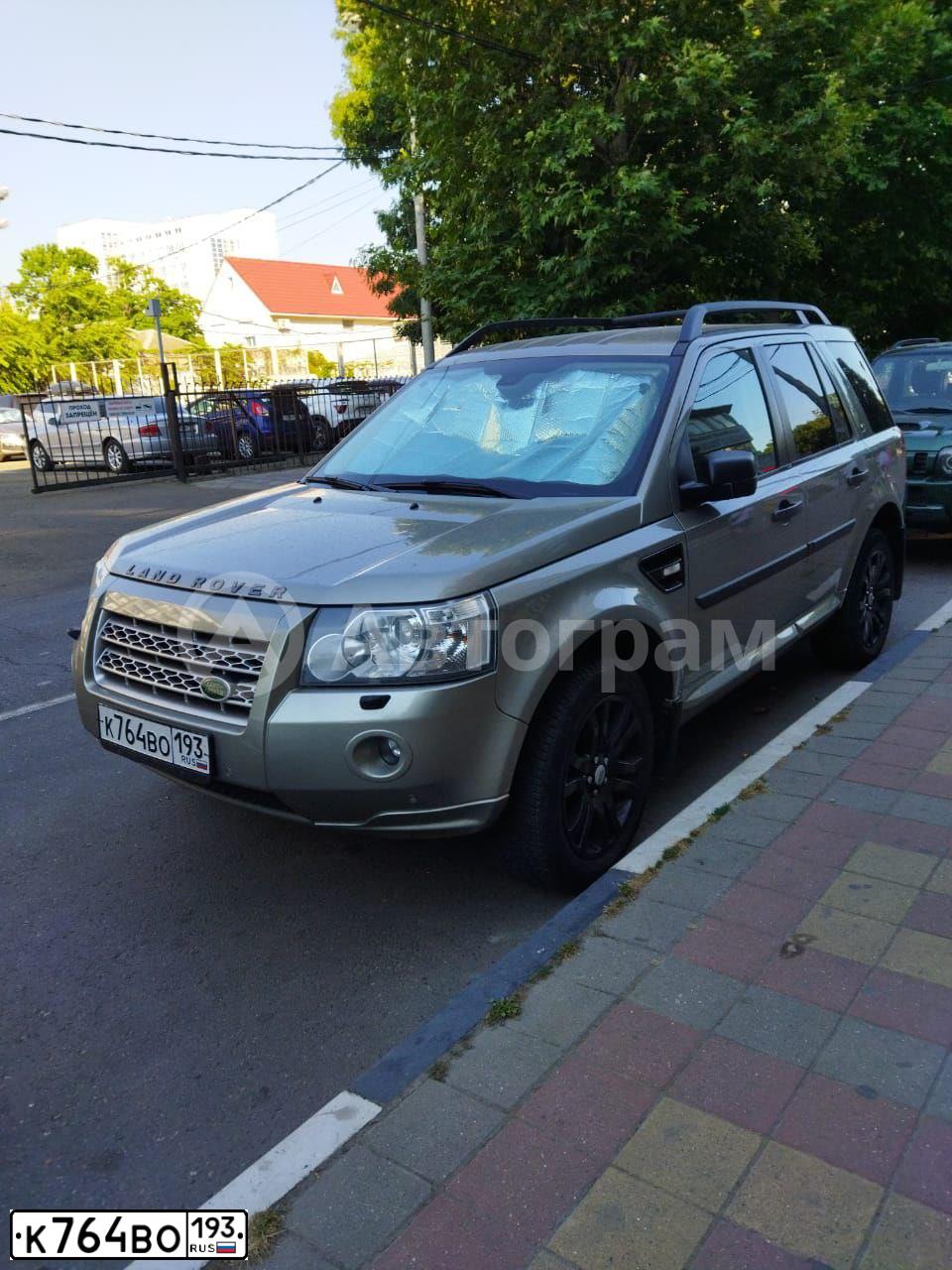 Фото автомобиля LANDROVER FREELANDER, 2009 — госномер К764ВО193. Цвет: СЕРЫЙ
