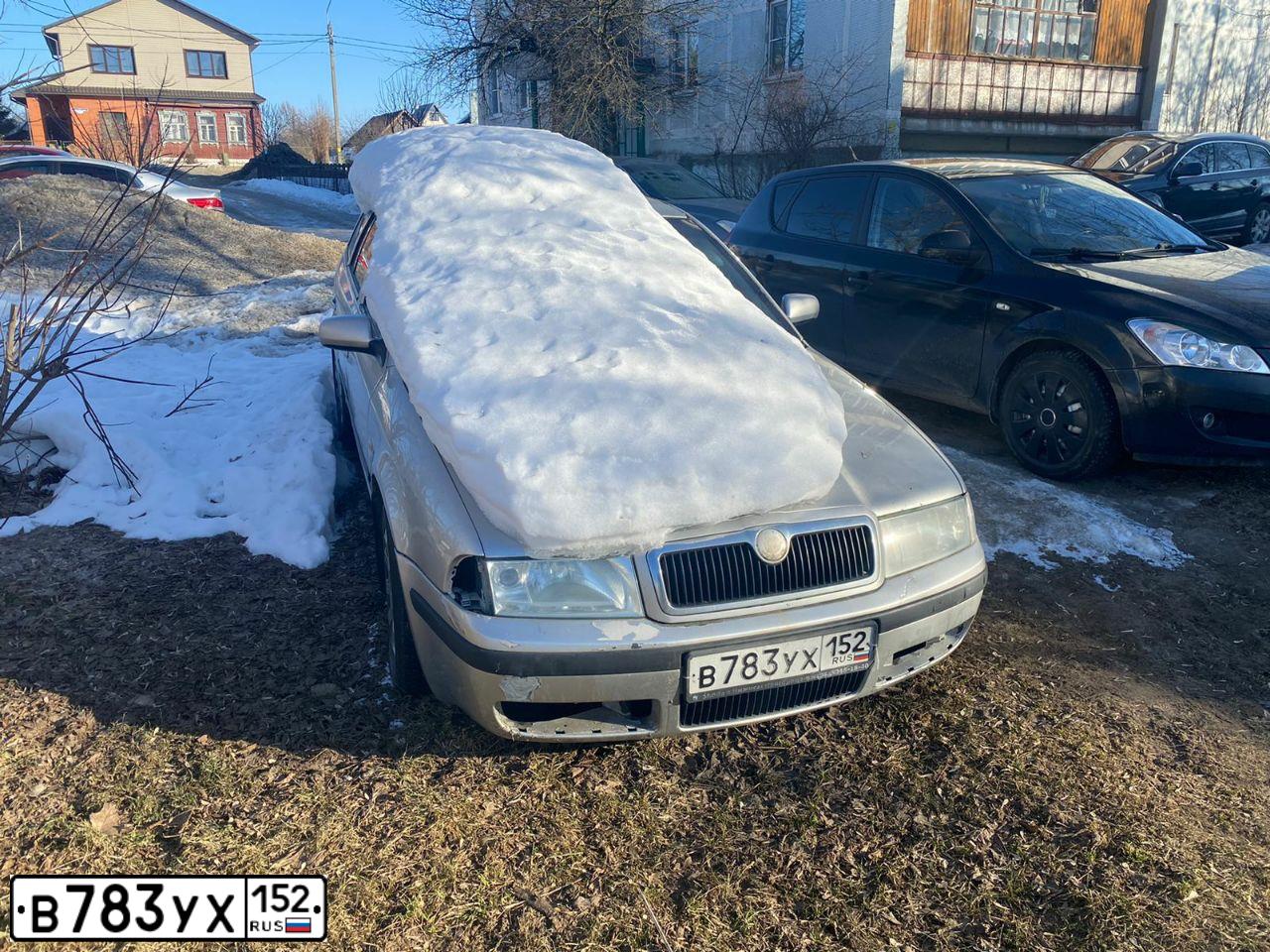 Фото автомобиля SKODA OCTAVIA, 2002 — госномер В783УХ152. Цвет: Серебристый