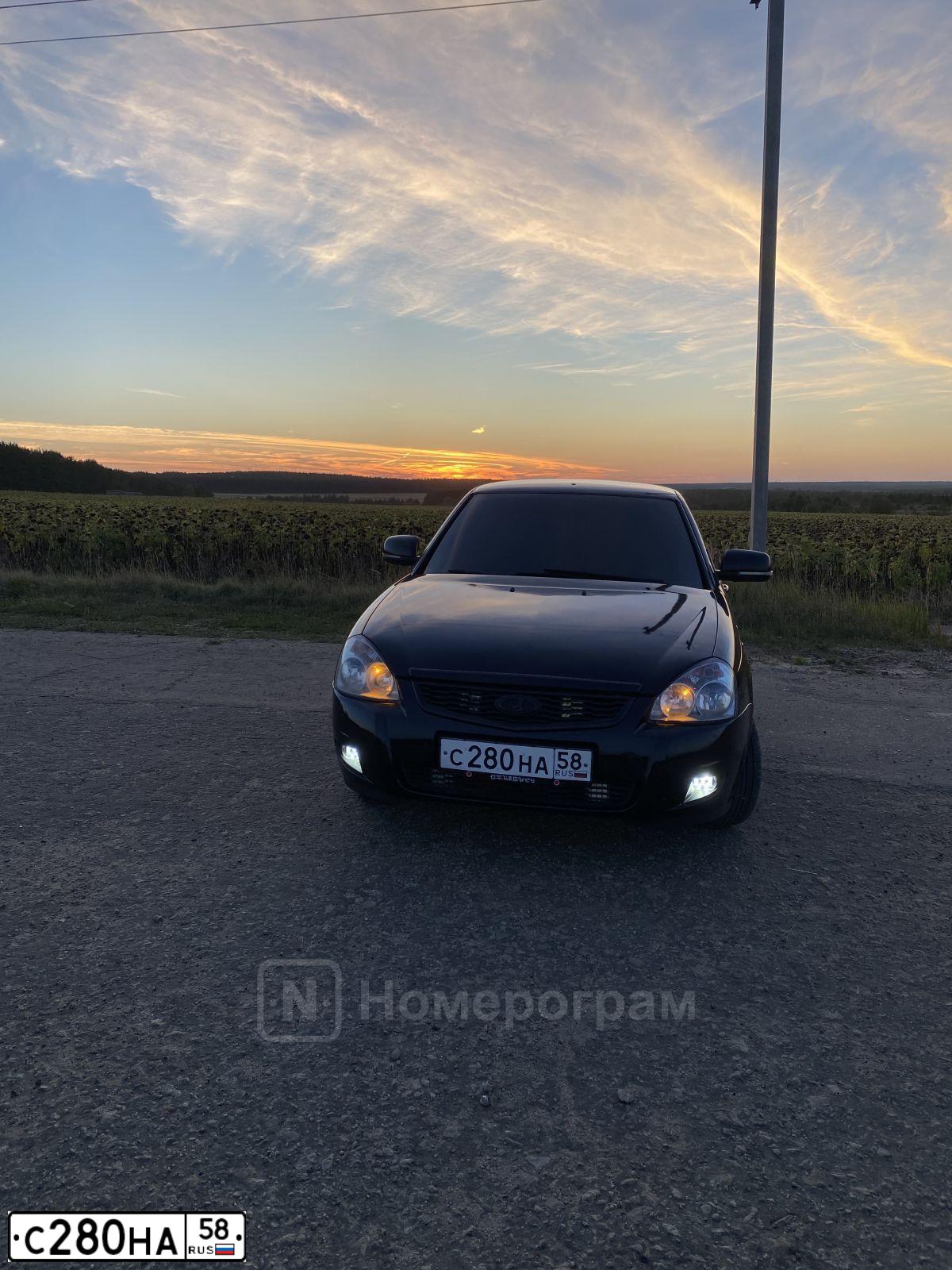 Фото автомобиля LADA PRIORA, 2011 — госномер Т256НН73