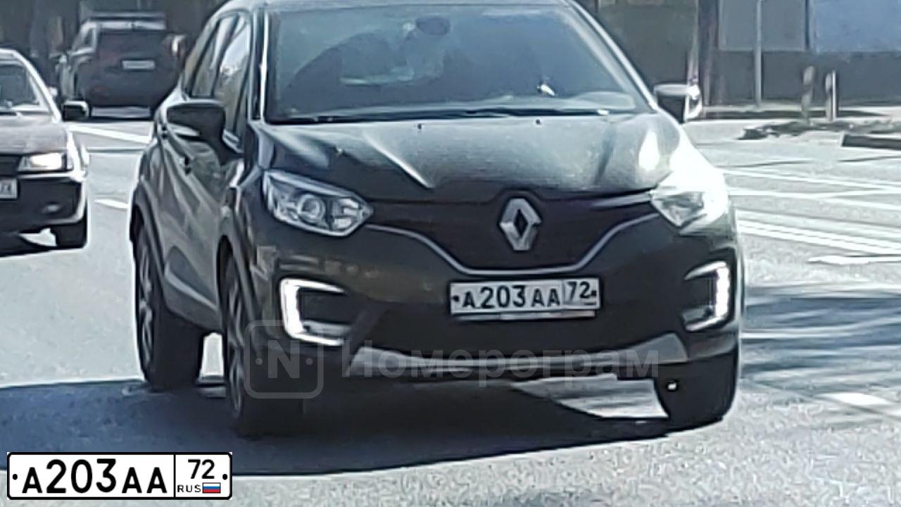 Фото автомобиля SUZUKI SX 4, 2014 — госномер Т462ХК72. Цвет: серебристый