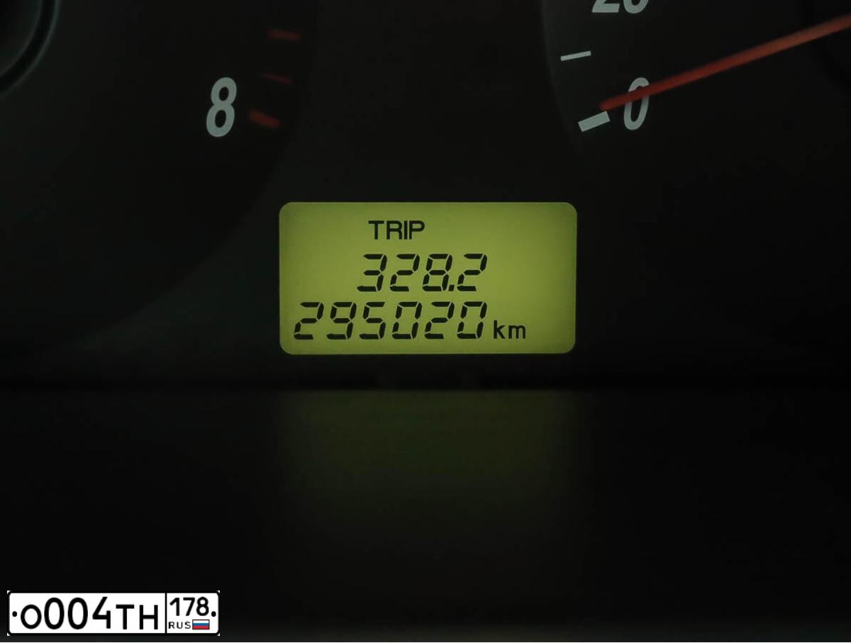 Фото автомобиля HYUNDAI ELANTRA, 2004 — госномер Н062ВА181. Цвет: БЕЖЕВЫЙ
