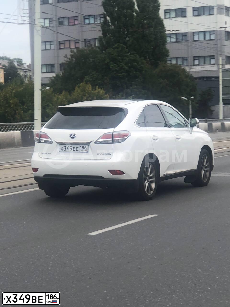 Фото автомобиля LEXUS RX, 2012 — госномер Х349ВЕ186. Цвет: ПЕРЛАМУТРОВО-БЕЛЫЙ