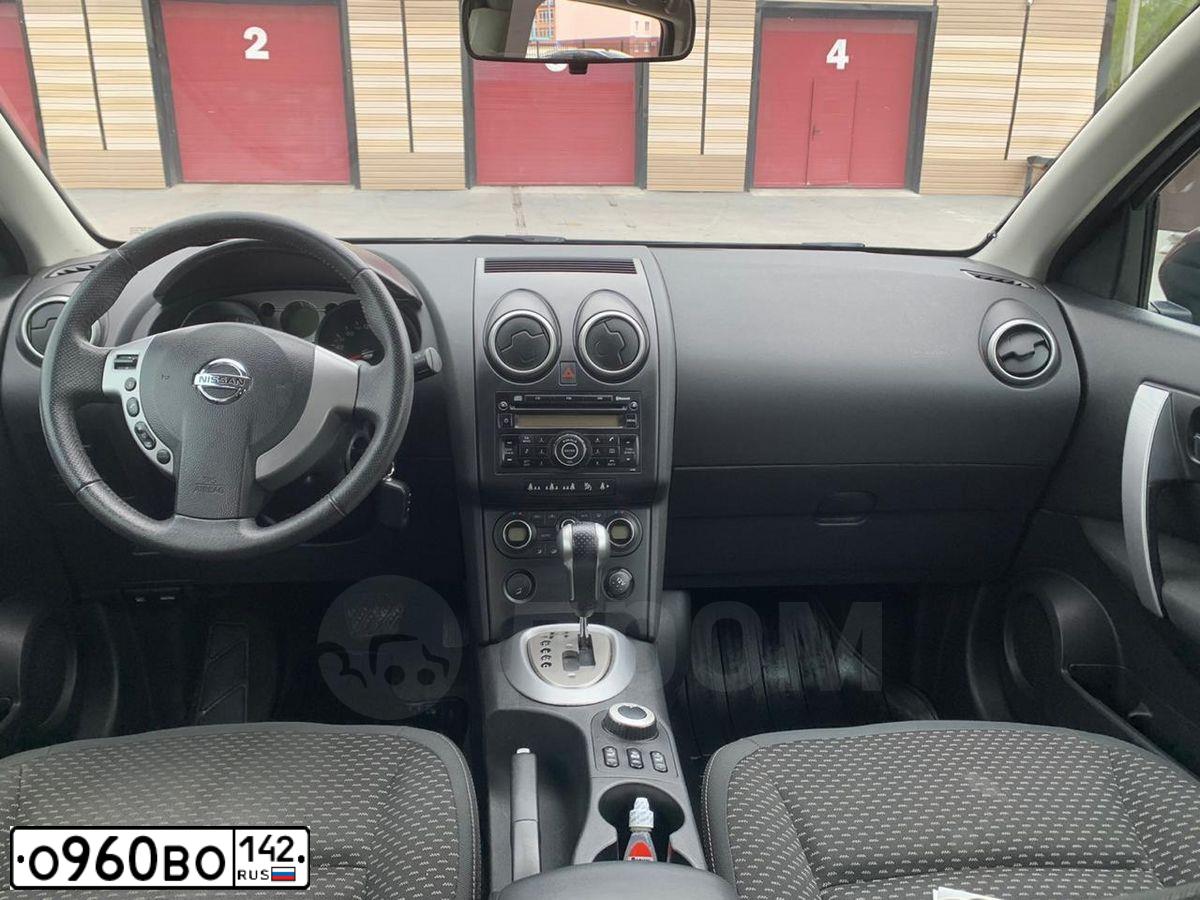 Фото автомобиля NISSAN QASHQAI, 2008 — госномер Р353ТО72. Цвет: ЧЕРНЫЙ