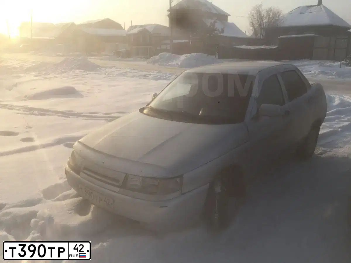 Фото автомобиля LADA 2110, 2003 — госномер Т390ТР42. Цвет: СВЕТЛО-СЕРЕБРИСТЫЙ МЕТАЛЛ