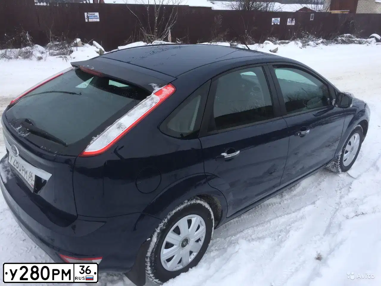 Фото автомобиля FORD FOCUS, 2009 — госномер У280РМ36. Цвет: ТЕМНО-СИНИЙ