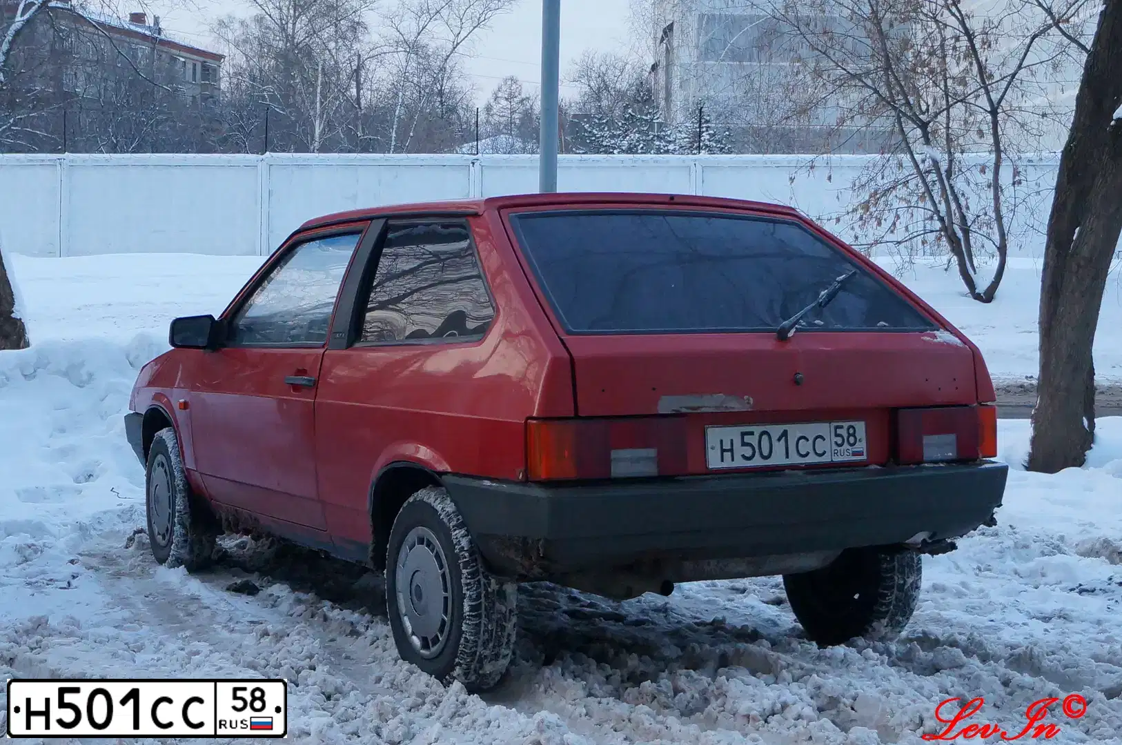Фото автомобиля LADA 2108 SAMARA, 1990 — госномер Н501СС58. Цвет: КРАСНЫЙ