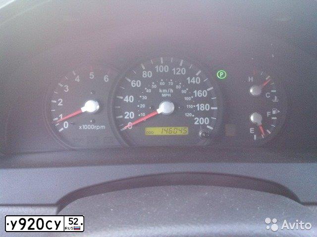 Фото автомобиля FORD FOCUS, 2000 — госномер Е933РМ152. Цвет: БЕЖЕВЫЙ