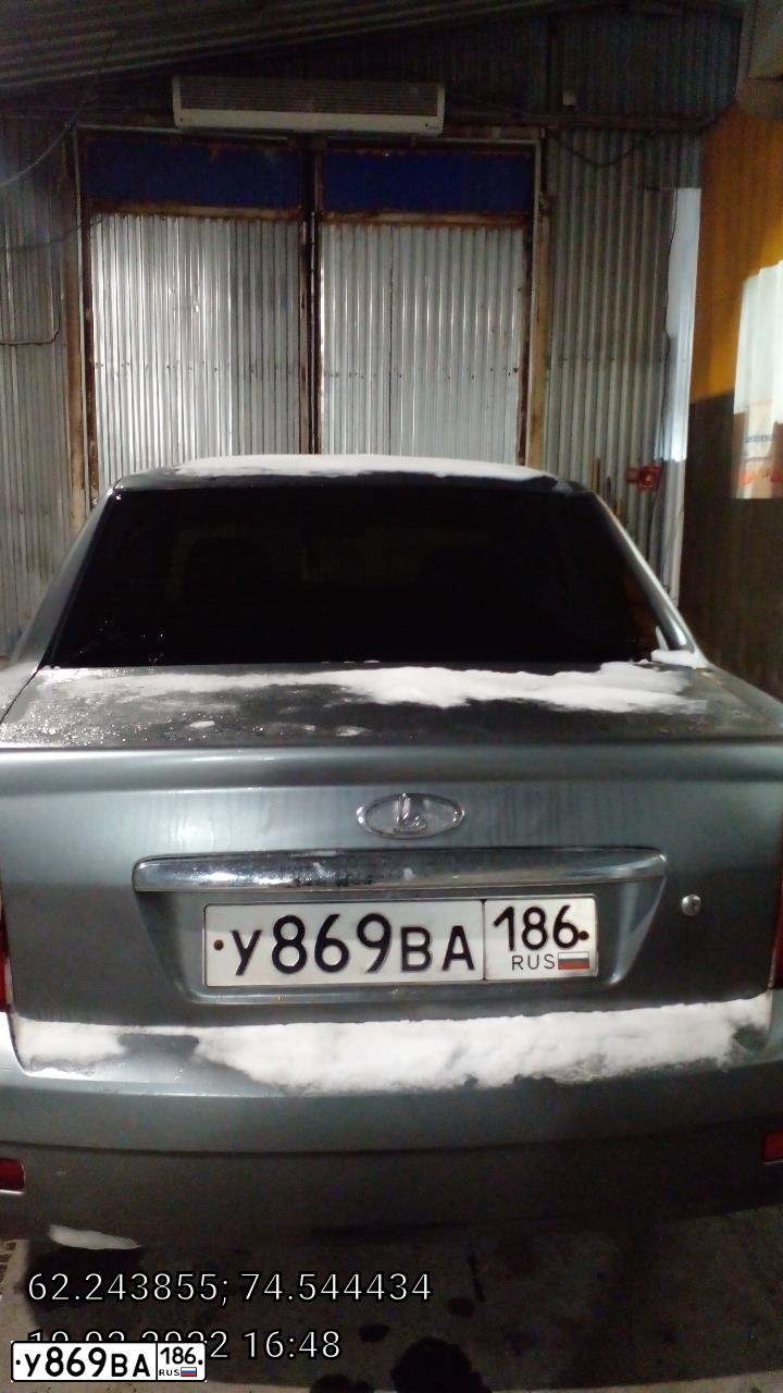 Фото автомобиля LADA 2170 PRIORA, 2009 — госномер У869ВА186. Цвет: СРЕДНИЙ СЕРО-ЗЕЛЕНЫЙ МЕТ.
