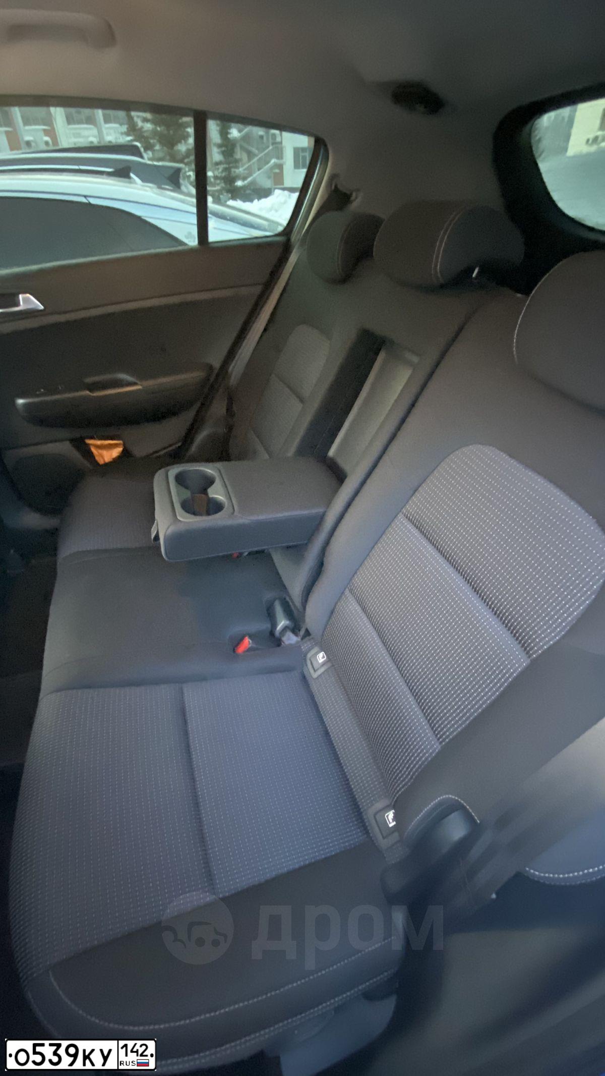 Фото автомобиля KIA SPORTAGE, 2020 — госномер Т081МТ142. Цвет: синий