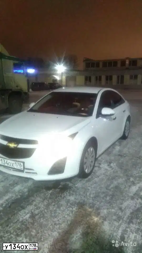 Фото автомобиля FORD D FOCUS, 2012 — госномер У134ОХ178. Цвет: КРАСНЫЙ