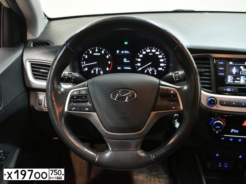 Фото автомобиля HYUNDAI SOLARIS, 2018 — госномер Р888МВ790