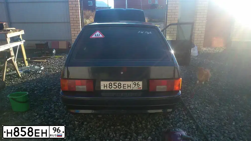 Фото автомобиля LADA 2114 SAMARA, 2006 — госномер Р477УР196. Цвет: ЧЕРНЫЙ