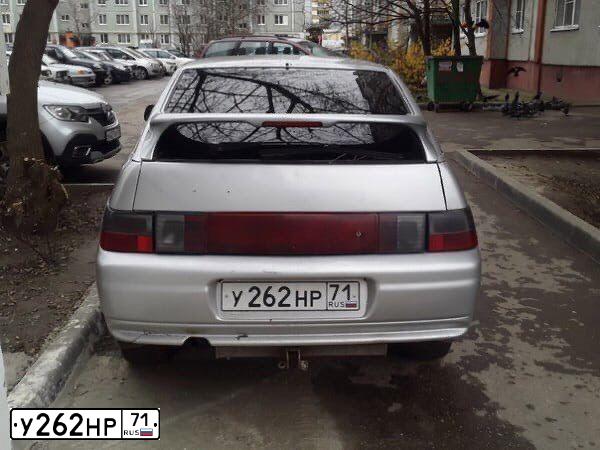 Фото автомобиля LADA 2112, 2007 — госномер Р400СВ40. Цвет: СЕРЕБРИСТО ГОЛУБОЙ