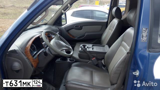 Фото автомобиля HYUNDAI PORTER, 2011 — госномер Т631МК124. Цвет: СИНИЙ