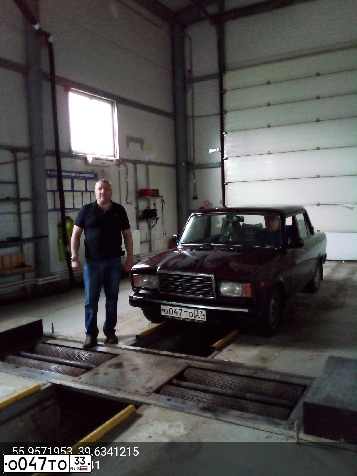 Фото автомобиля LADA 2107, 2005 — госномер О047ТО33. Цвет: ВИШНЕВЫЙ