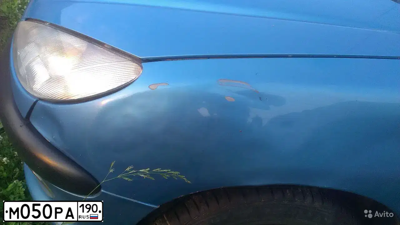 Фото автомобиля PEUGEOT 206, 2002 — госномер М050РА190. Цвет: ГОЛУБОЙ