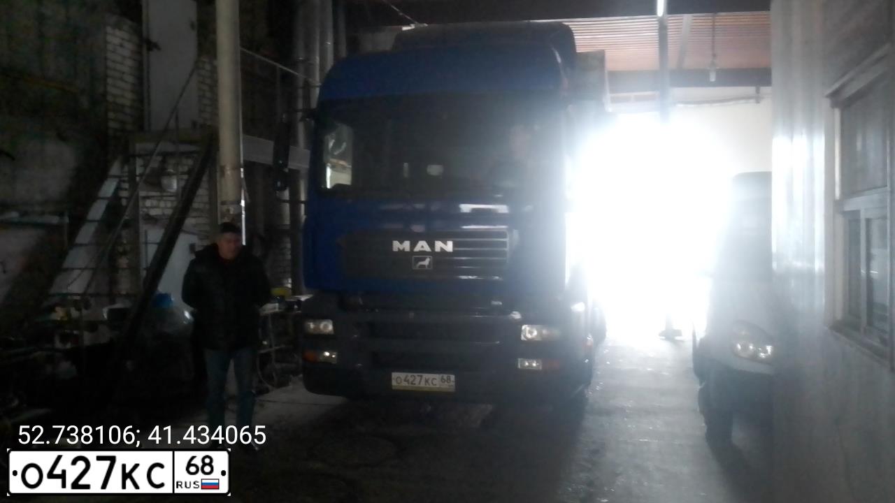 Фото автомобиля MAN TGA 26.XXX /6X2/, 2007 — госномер О600АО68. Цвет: СИНИЙ