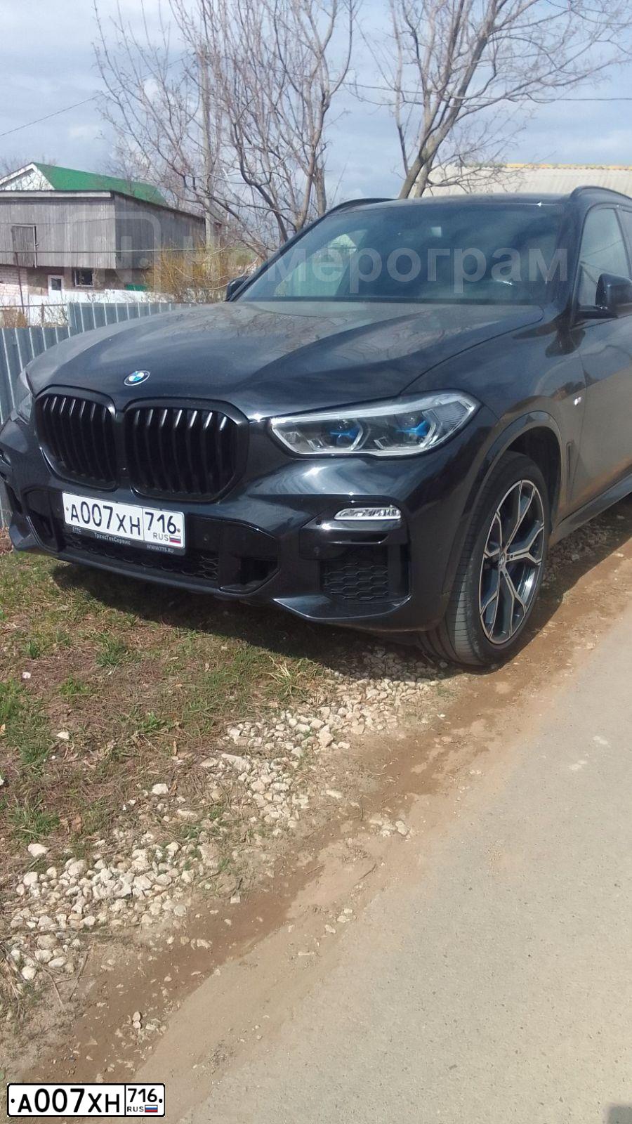 Фото автомобиля BMW X5, 2020 — госномер С292СУ716