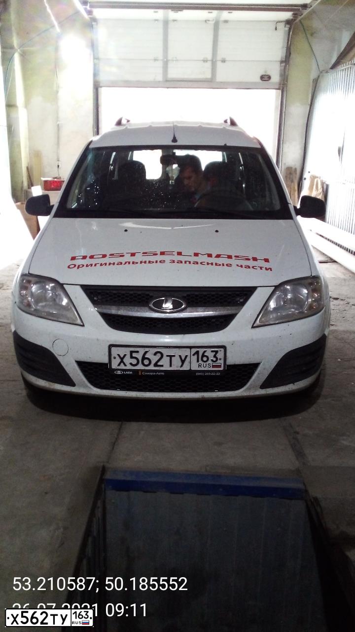 Фото автомобиля LADA LARGUS, 2017 — госномер Х562ТУ163. Цвет: Белый