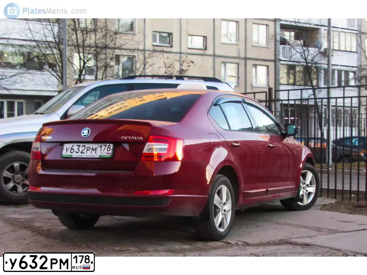 Фото автомобиля SKODA OCTAVIA, 2016 — госномер У632РМ178. Цвет: Вишневый