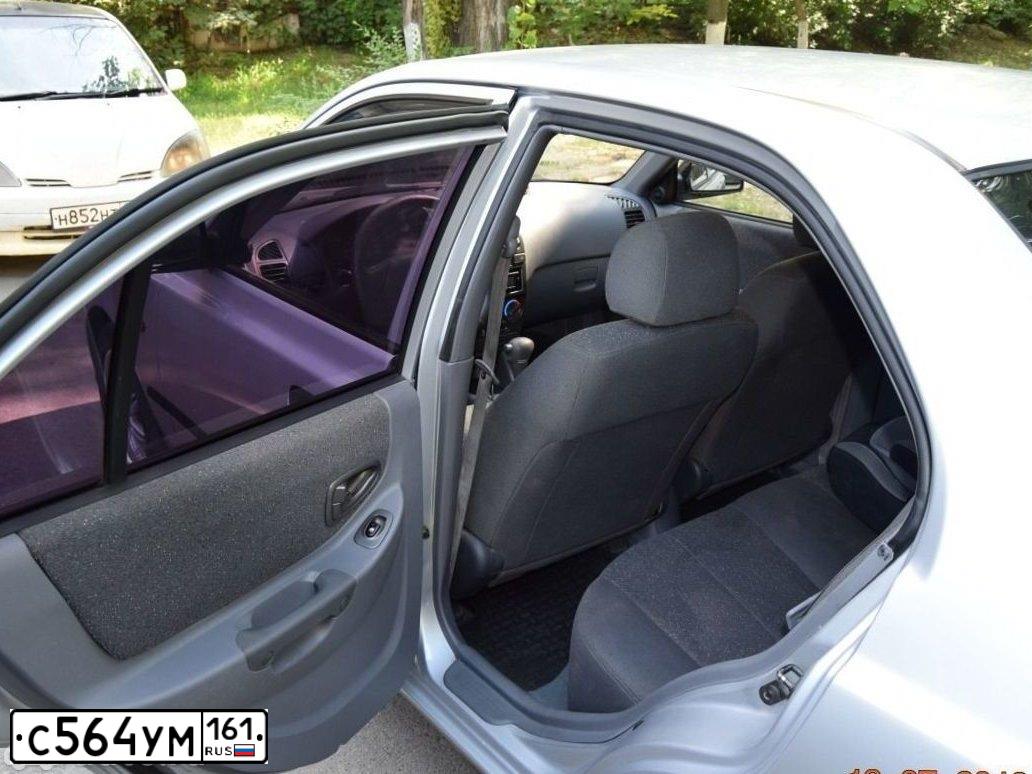 Фото автомобиля TAGAZ ACCENT, 2007 — госномер Е707КС126. Цвет: Серебристый