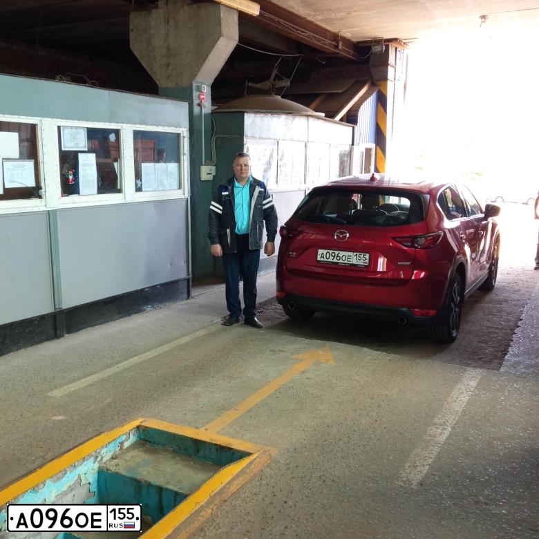 Фото автомобиля MAZDA CX-5, 2018 — госномер А096ОЕ155. Цвет: КРАСНЫЙ