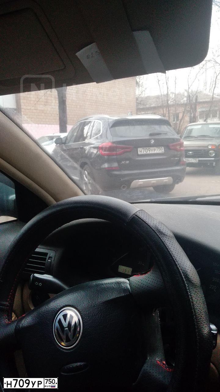 Фото автомобиля BMW X3, 2019 — госномер Н709УР750. Цвет: ТЕМНО СЕРЫЙ