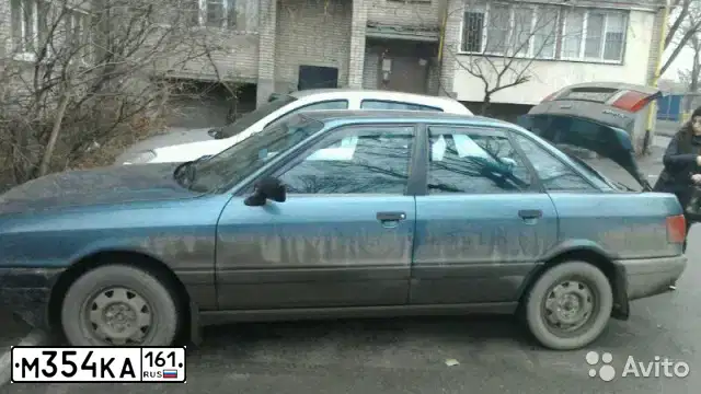 Фото автомобиля AUDI 80, 1991 — госномер М354КА161. Цвет: ЗЕЛЕНЫЙ