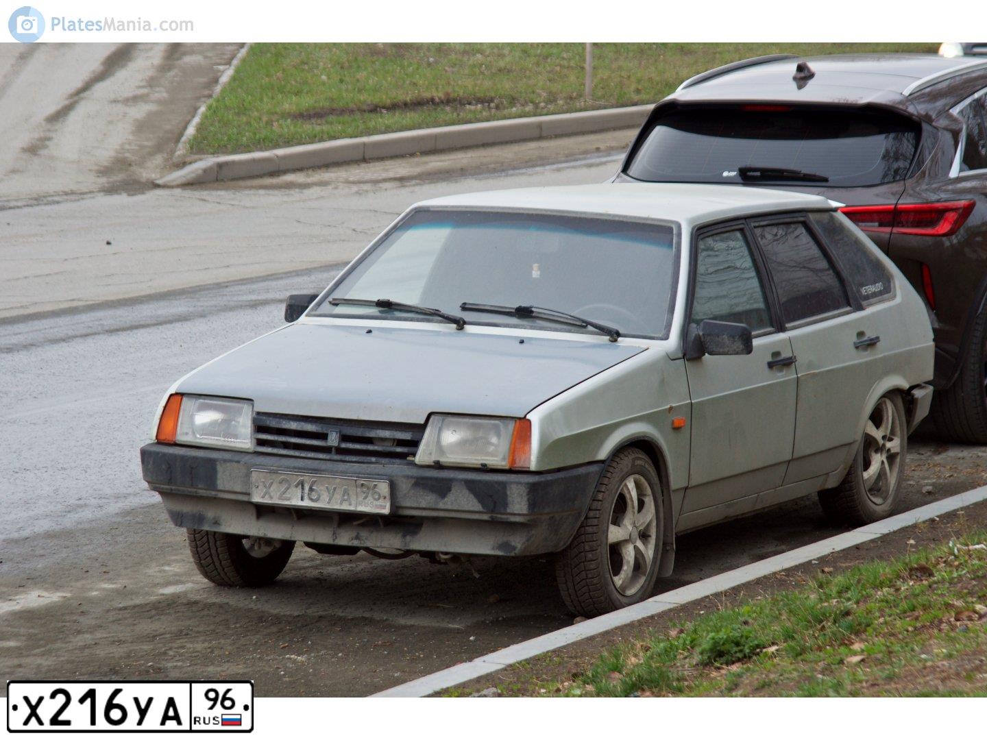 Фото автомобиля ВАЗ 21093, 2002 — госномер Х216УА96. Цвет: ЖЕЛТО-ЗЕЛЕНЫЙ
