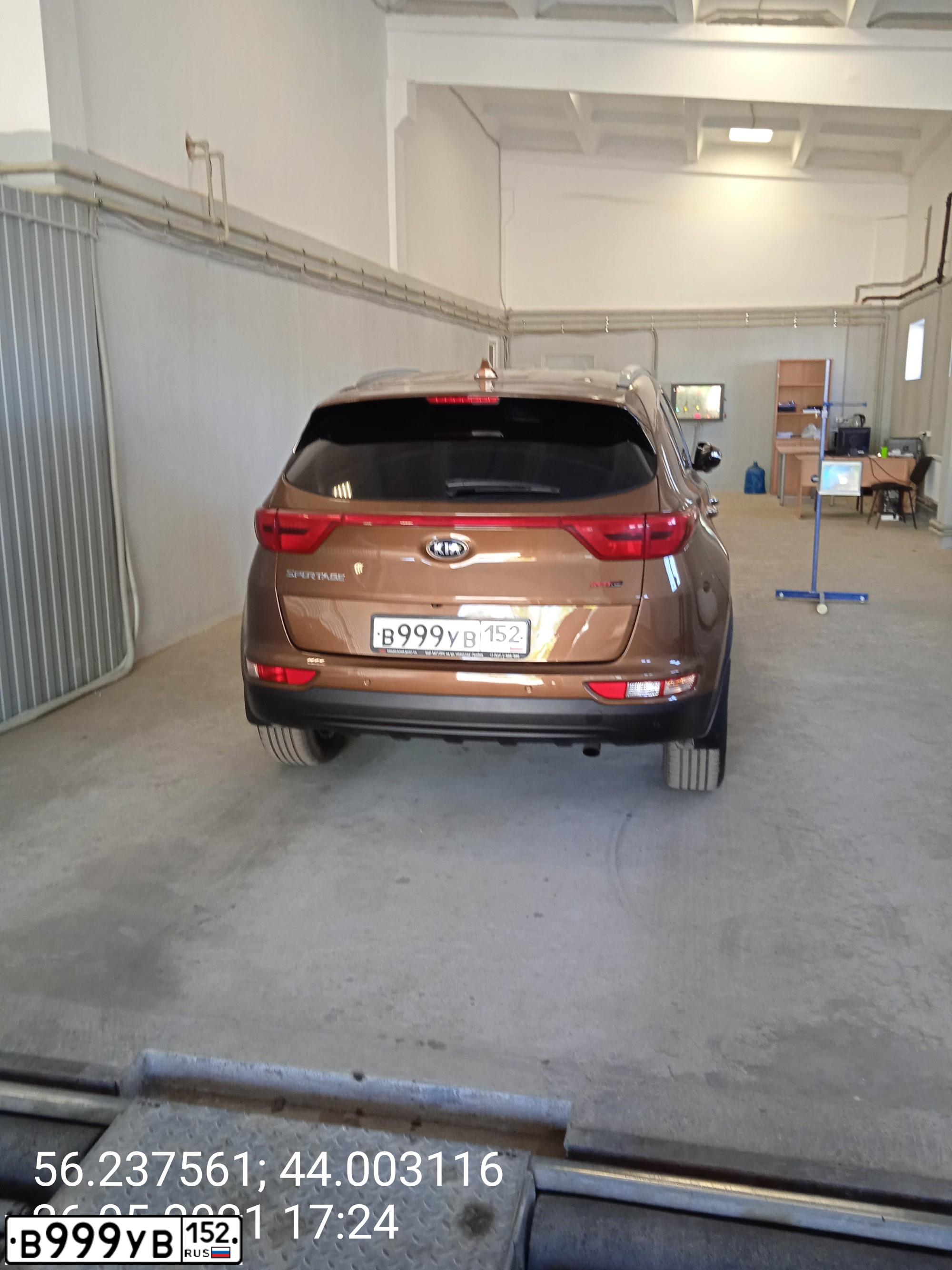 Фото автомобиля KIA SPORTAGE, 2017 — госномер Т119ВН152. Цвет: Коричневый