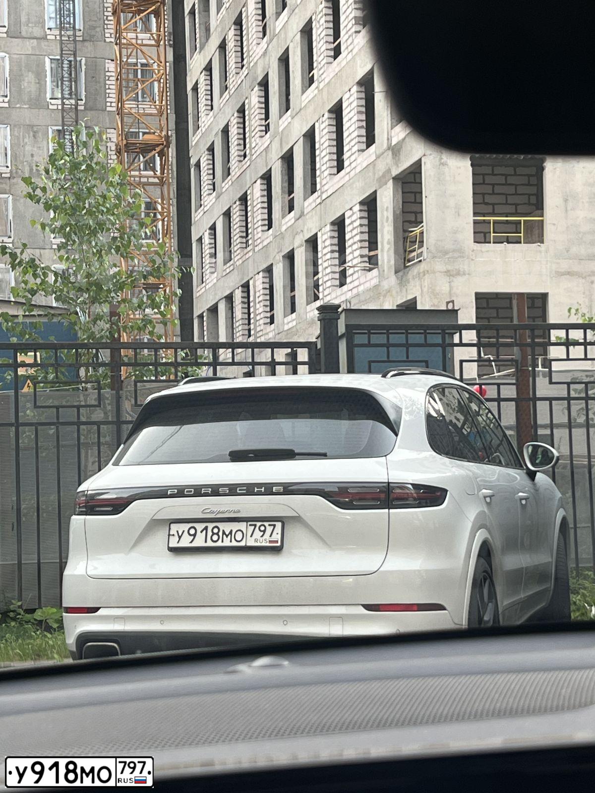 Фото автомобиля PORSCHE CAYENNE, 2019 — госномер Х931АК550