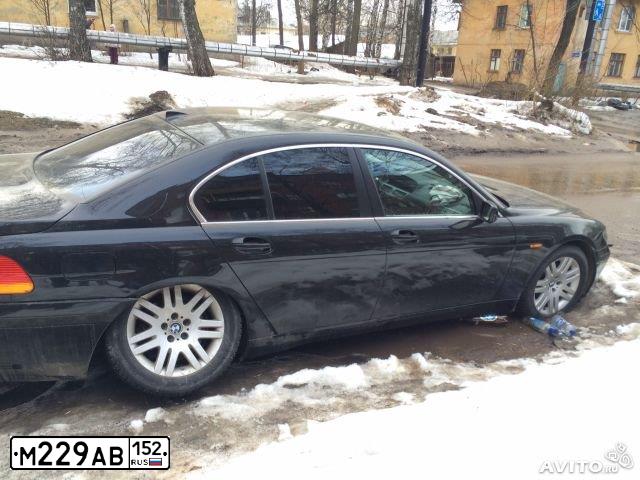 Фото автомобиля BMW SERIE 7, 2002 — госномер Р141ВК152. Цвет: ЧЕРНЫЙ