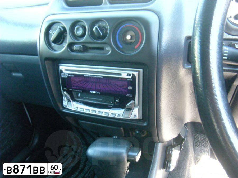 Фото автомобиля VOLKSWAGEN PASSAT, 1992 — госномер В378КВ60. Цвет: ВИШНЕВЫЙ