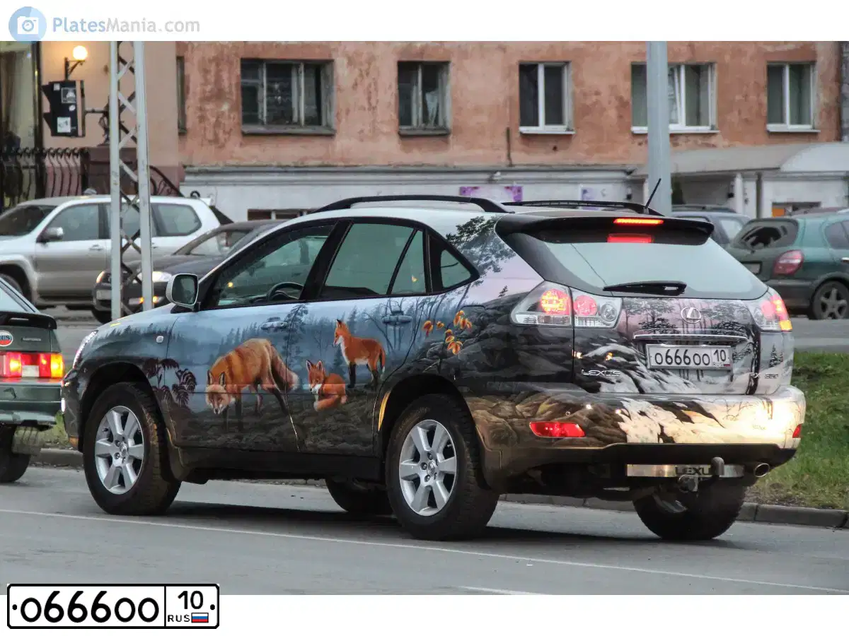 Фото автомобиля LEXUS RX, 2006 — госномер О666ОО10. Цвет: СЕРЕБРИСТЫЙ