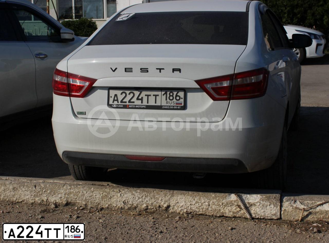 Фото автомобиля VOLVO XC90, 2004 — госномер А224ТТ186. Цвет: БЕЛЫЙ(СЕРЕБРИСТЫЙ