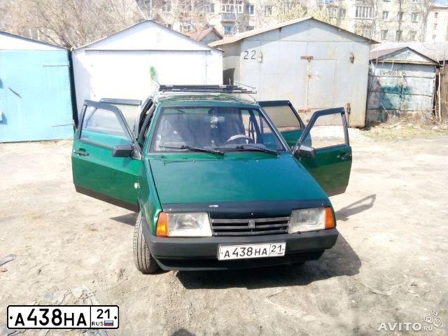 Фото автомобиля LADA 2109 SAMARA, 2001 — госномер М463НО21. Цвет: СЕРЕБРИСТЫЙ ЯРКО-ЗЕЛЁНЫЙ