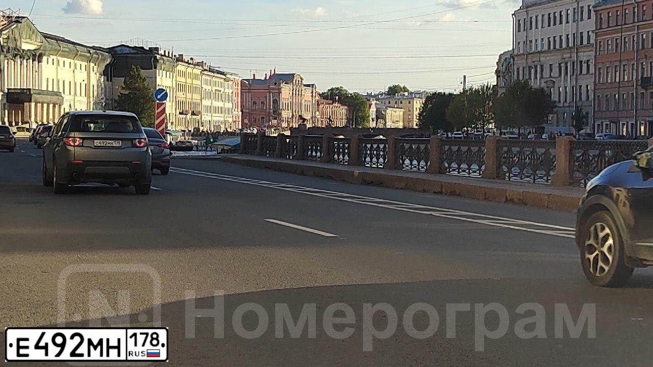 Фото автомобиля MITSUBISHI LANCER, 2004 — госномер Х210УМ69