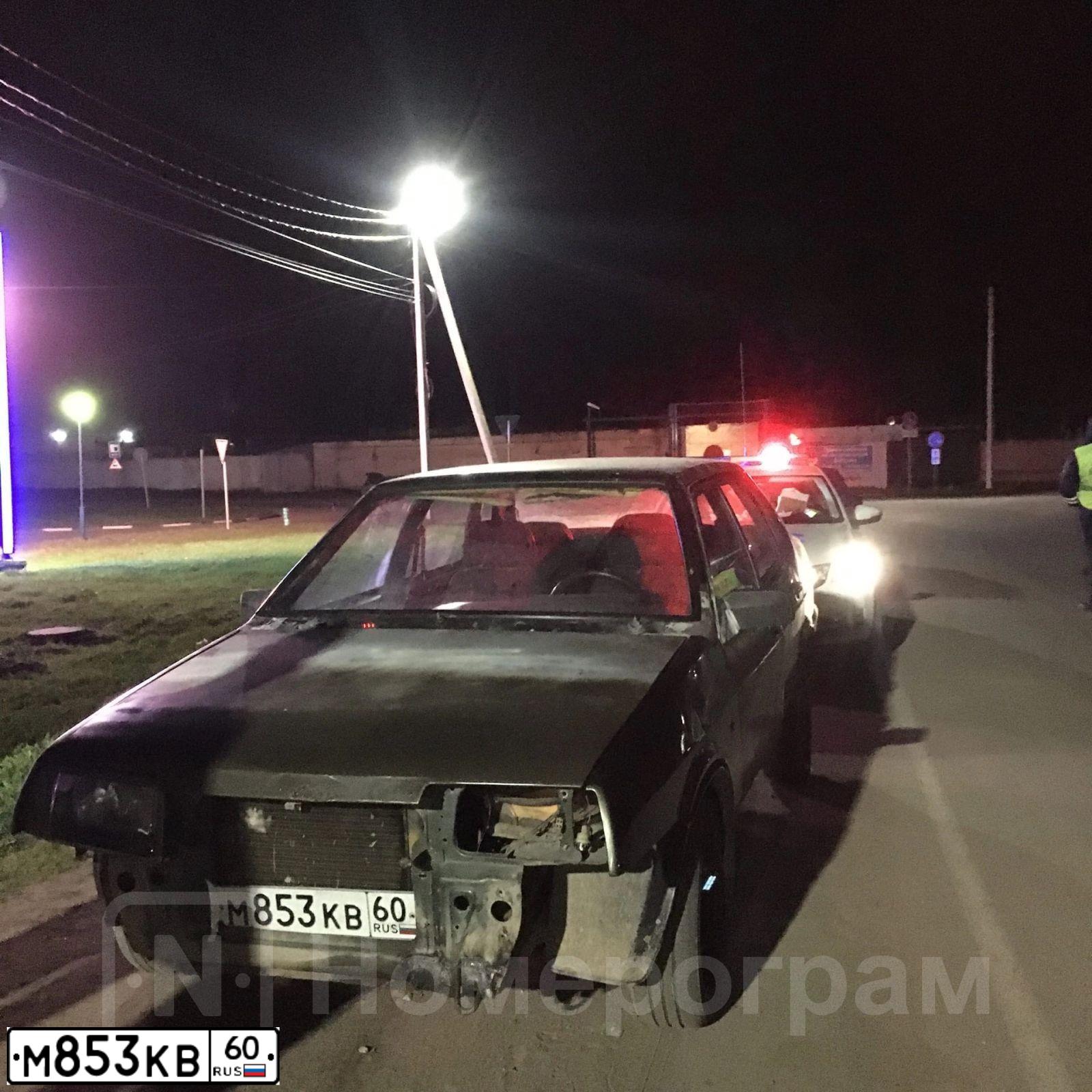 Фото автомобиля LADA 21099, 1997 — госномер К881МТ53. Цвет: ЗЕЛЕНЫЙ