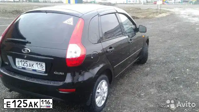 Фото автомобиля LADA 2192 KALINA, 2014 — госномер Е125АК116. Цвет: ЧЕРНЫЙ
