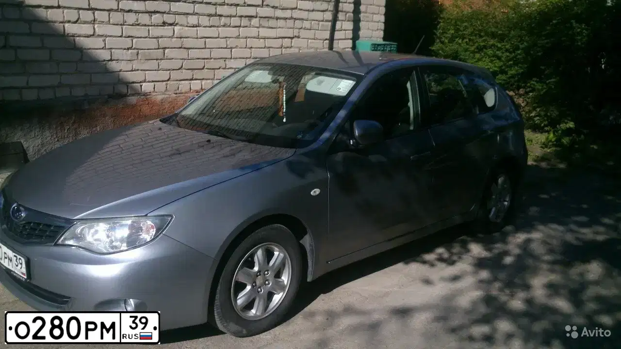 Фото автомобиля SUBARU IMPREZA, 2008 — госномер Т858МР39. Цвет: Серебристый