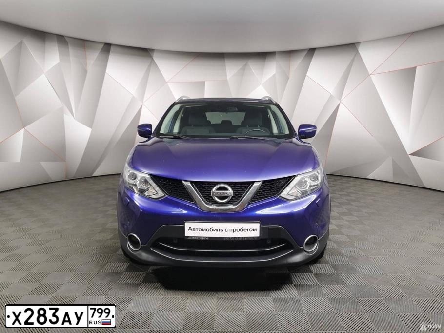 Фото автомобиля NISSAN QASHQAI, 2017 — госномер М229ЕР21. Цвет: Темно-синий
