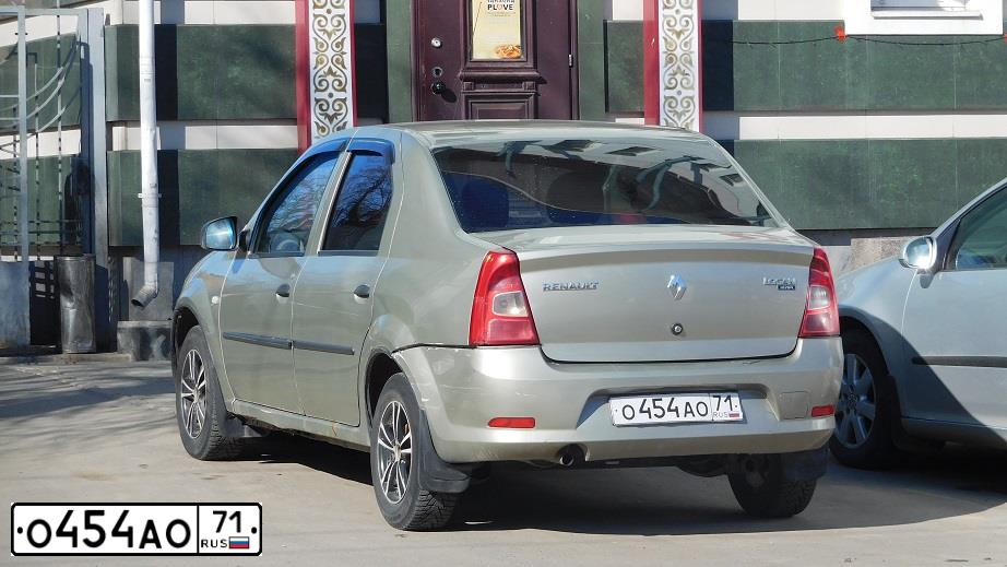 Фото автомобиля RENAULT LOGAN, 2011 — госномер О506КС71. Цвет: БЕЖЕВЫЙ