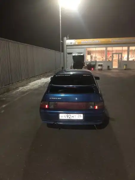 Фото автомобиля LADA 2112, 2003 — госномер А903МО07. Цвет: СЕРЕБРИСТЫЙ ЯРКО-СИНИЙ