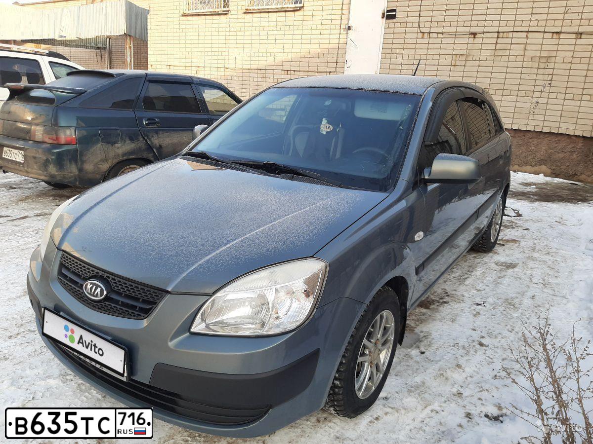 Фото автомобиля LADA 2112 LADA, 2003 — госномер В635ТС716. Цвет: СРЕДНИЙ СЕРО-ЗЕЛЕНЫЙ МЕТАЛЛИК
