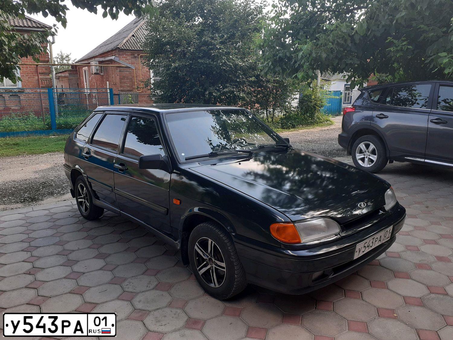 Фото автомобиля LADA 2114 SAMARA, 2011 — госномер К676СС193. Цвет: Сине-Черный